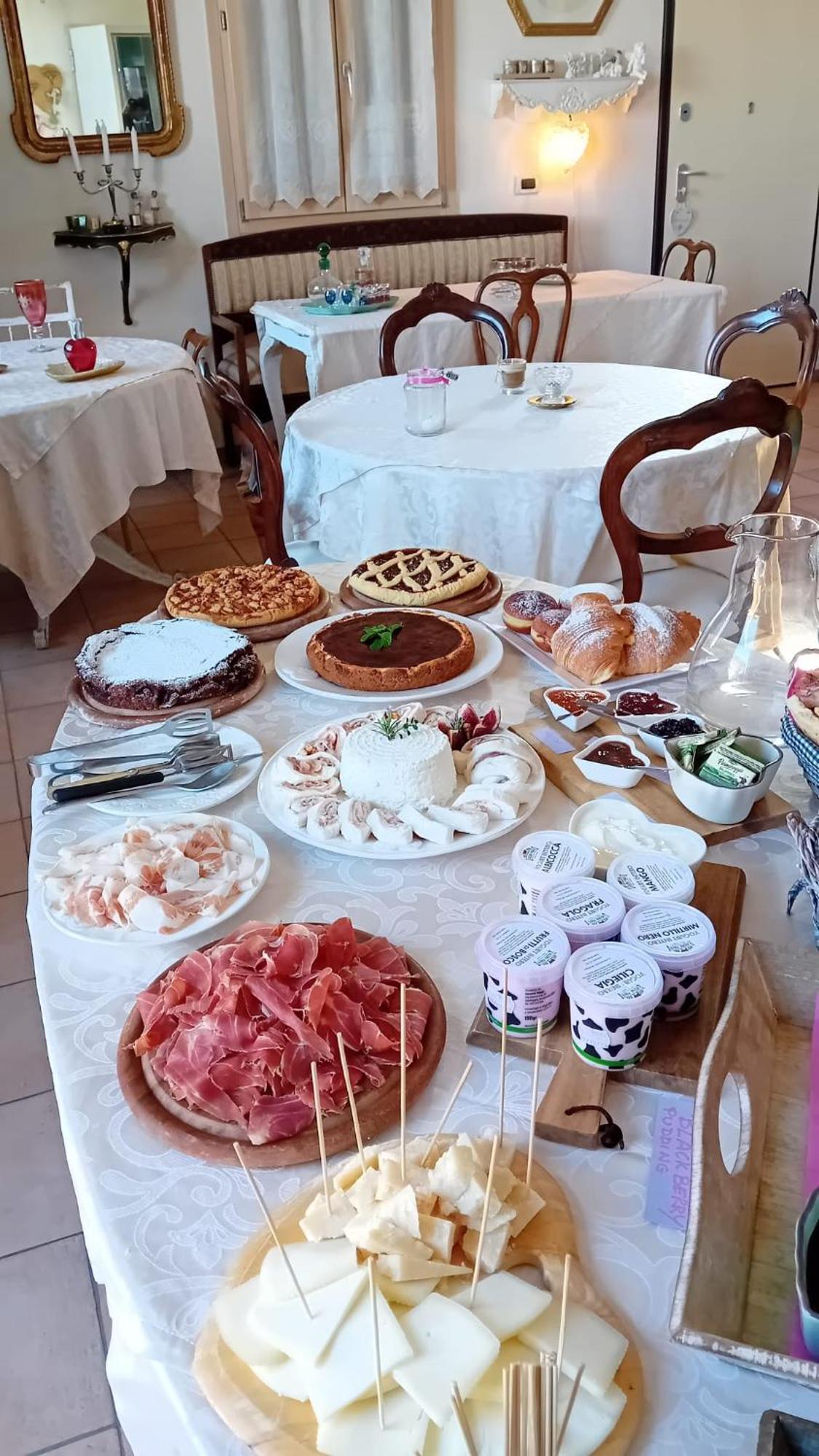 Agriturismo Fondo Gesu Sala Bolognese Luaran gambar